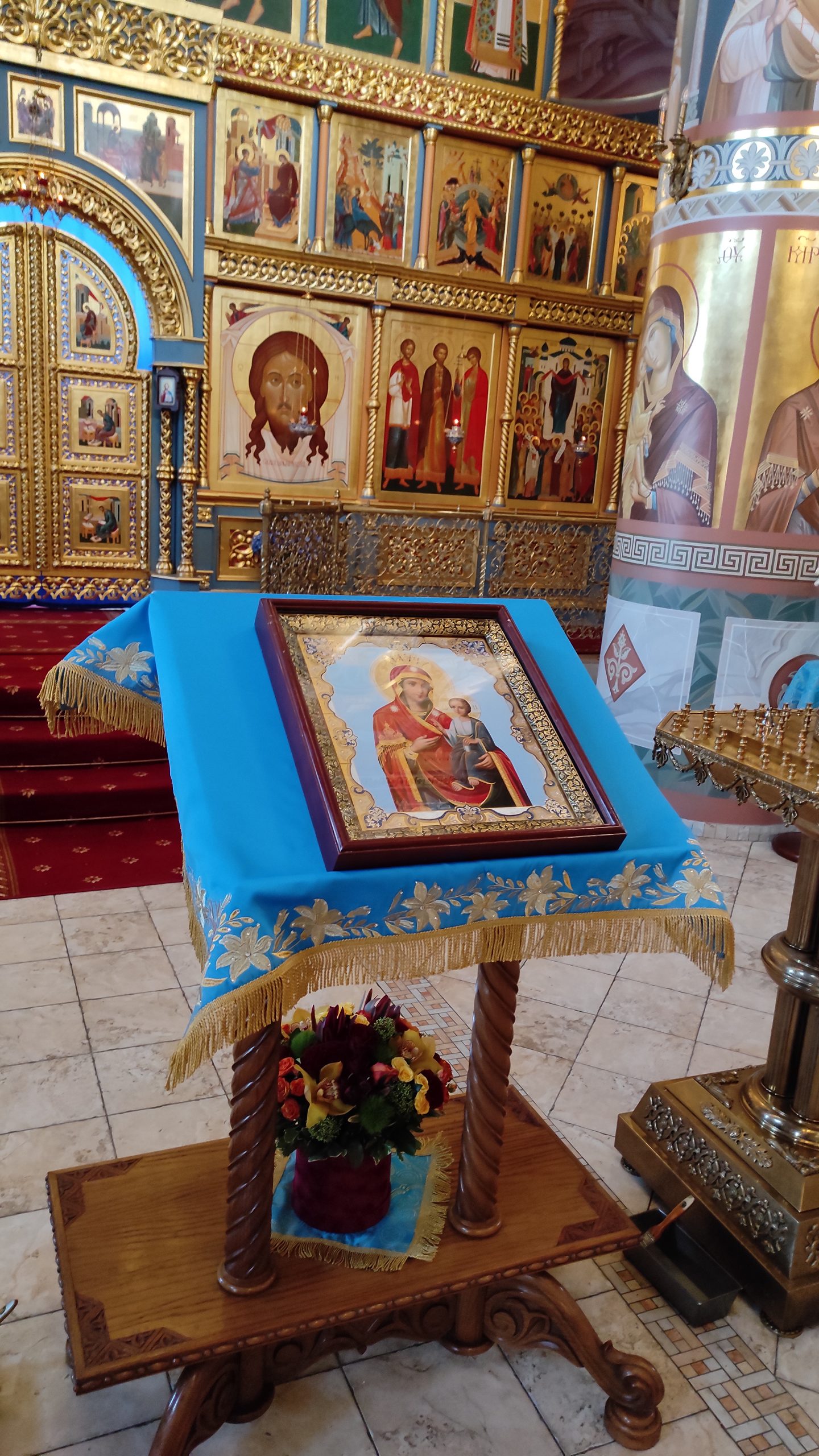 Праздник Иверской иконы Богородицы